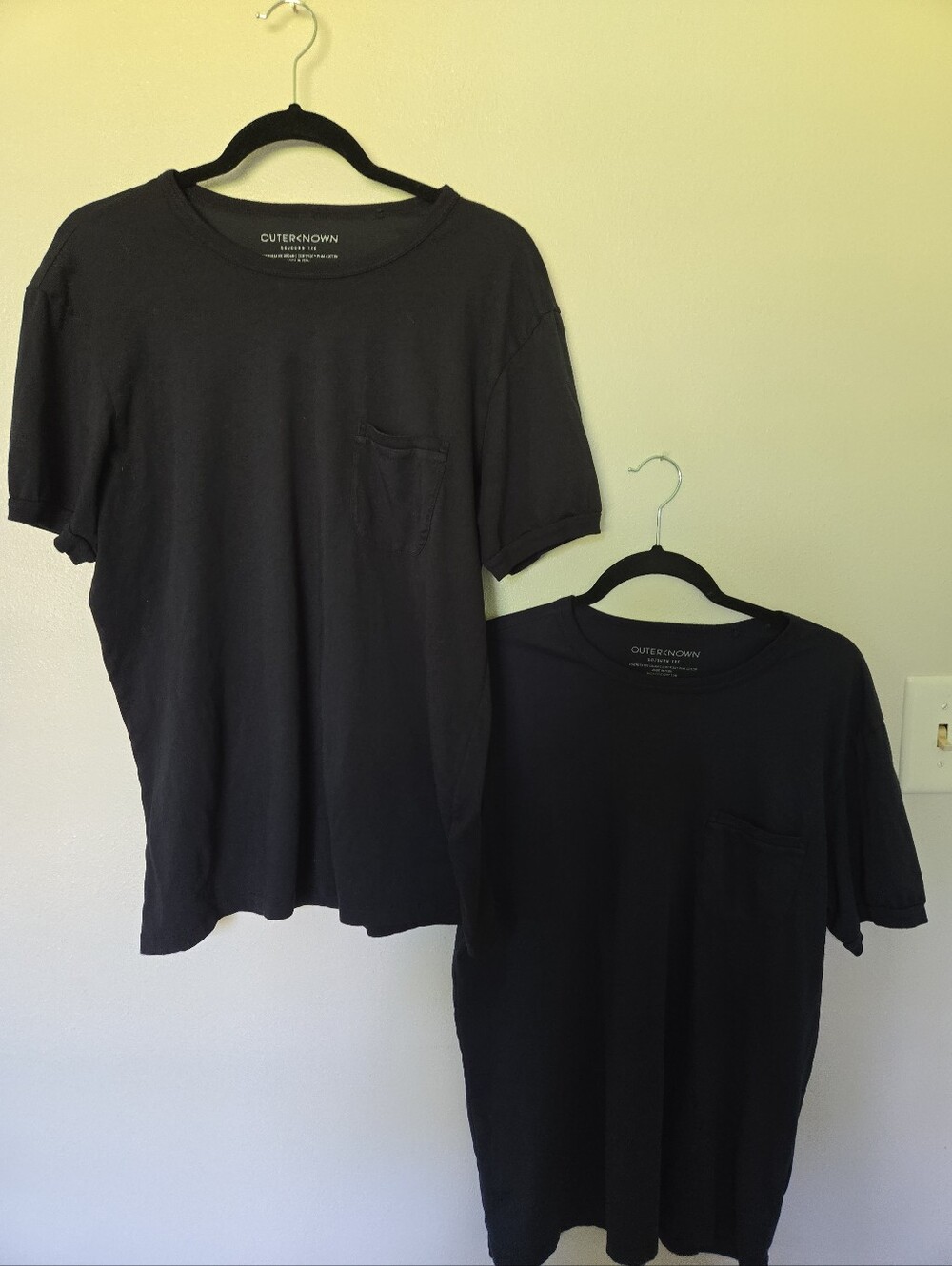 Outerknown Sojourn Pocket Tee Set of 2 Black and Navy M